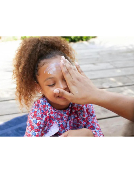 Leche Solar SPF50+ Muy Alta Protección para Cara Mustela 40 ml