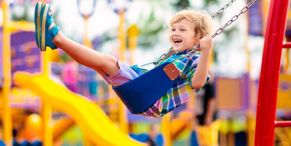 Beneficios de llevar a tus hijos al parque